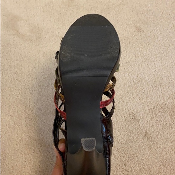 Sandals - Picture 3 of 3